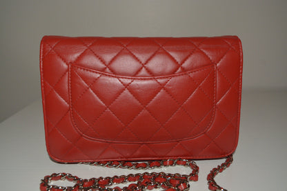 Wallet on Chain Red Series 19