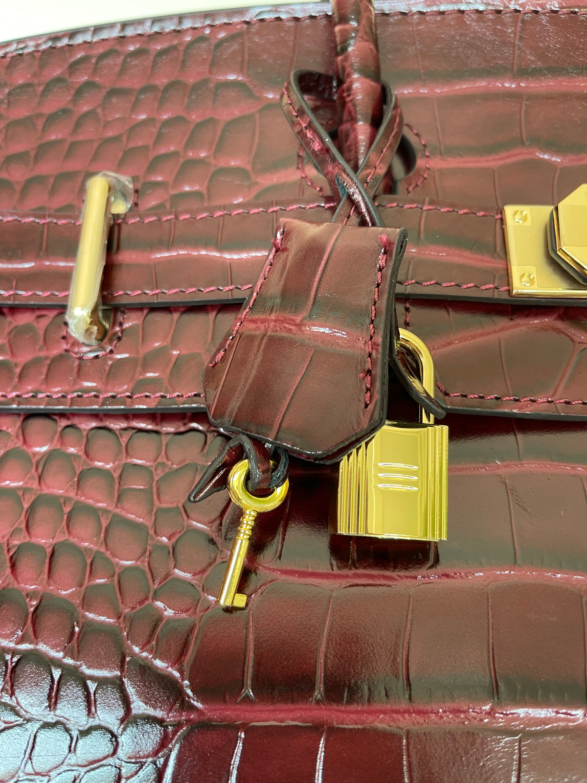 Crocodile Embossed Genuine Leather Shoulder Bag
