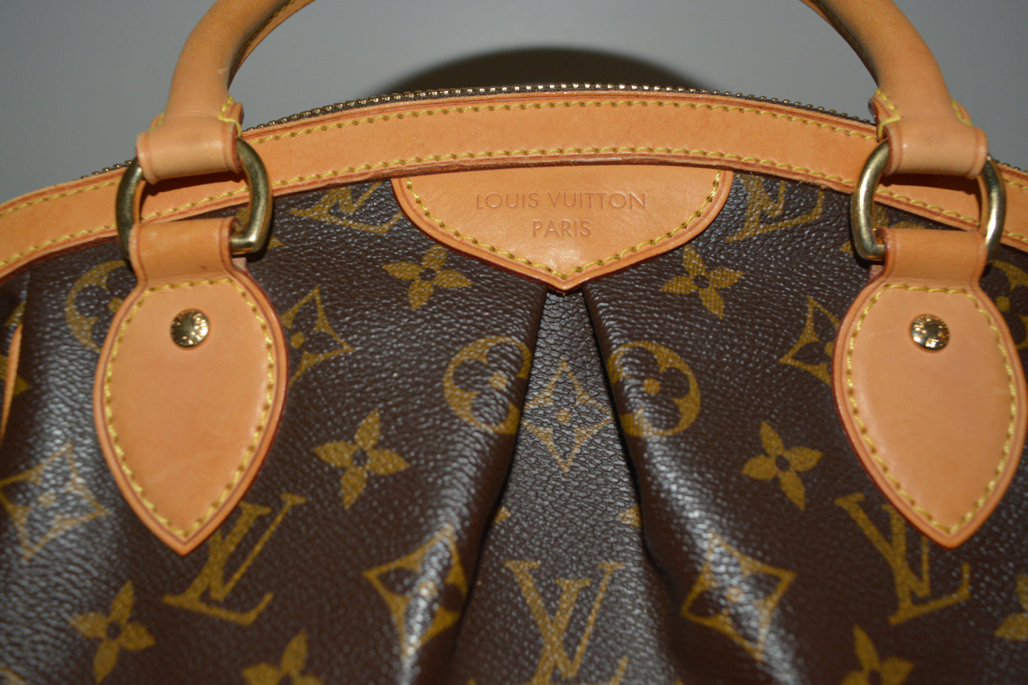 Louis Vuitton Tivoli PM VI2088