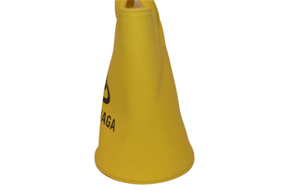 Bolso tipo cubo con ondas